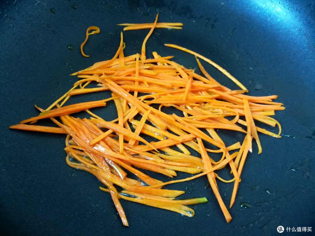 母子俩的午餐，不点外卖不将就，饭菜一锅出，好吃到光盘