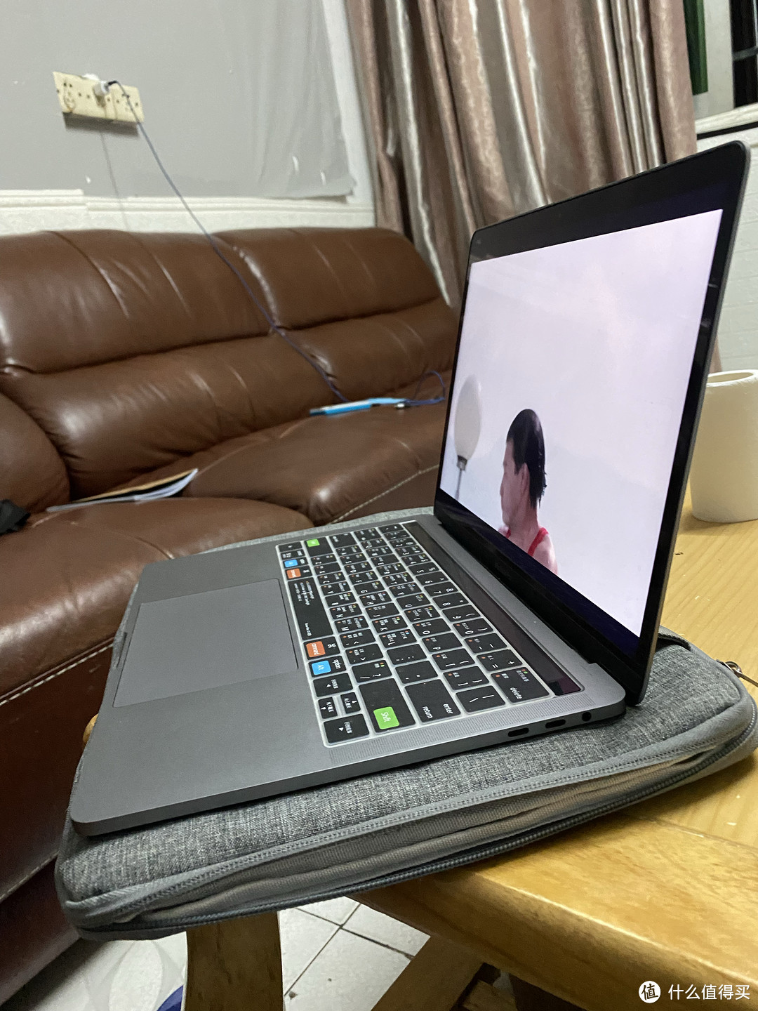 ￼￼苹果（Apple） macbook pro 14英寸 笔记本电脑 深空灰