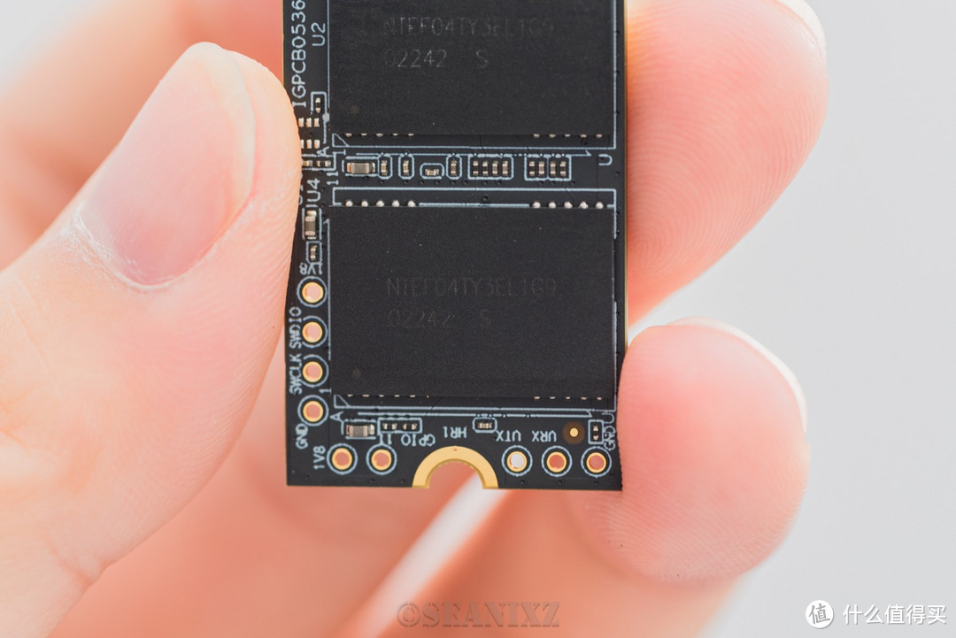朗科NV7000 2T M.2 SSD评测:2TB每千元的大容量国产M.2 SSD时代来了