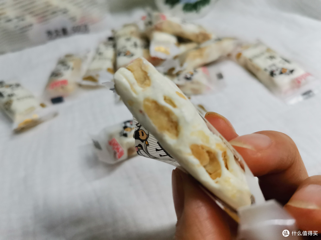 被朋友圈晒爆了的牛轧糖,我也来尝尝鲜