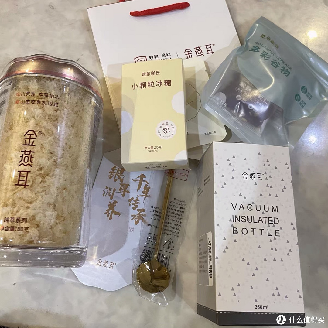 好银耳胜燕窝,冬季吃银耳刚好好