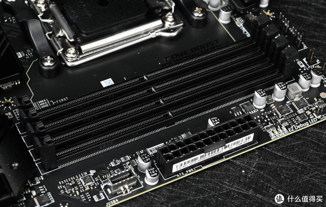 AMD强行YES!AMD锐龙7000X处理器全球降价,国行跟进围观神仙打架