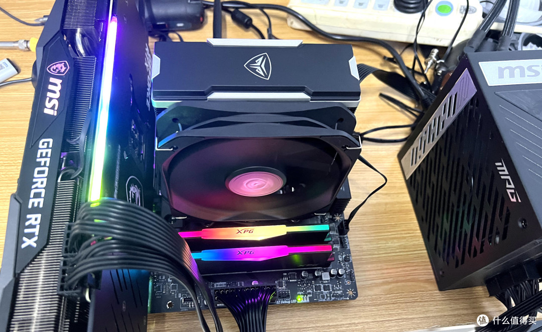AMD强行YES!AMD锐龙7000X处理器全球降价,国行跟进围观神仙打架
