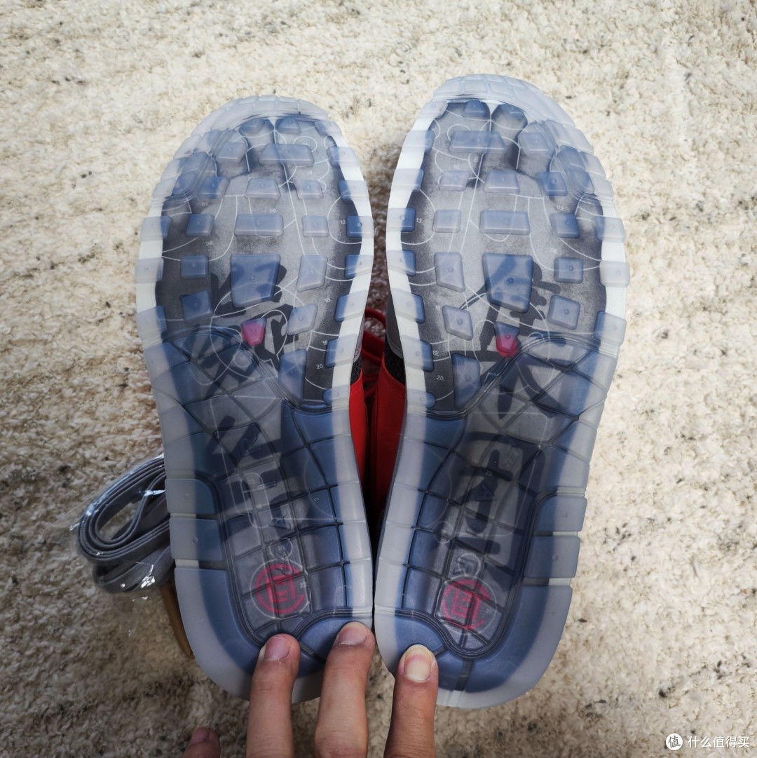 Saucony shadow 5000葡产与Clot x Nike Air Max1 死亡之吻3.0分享