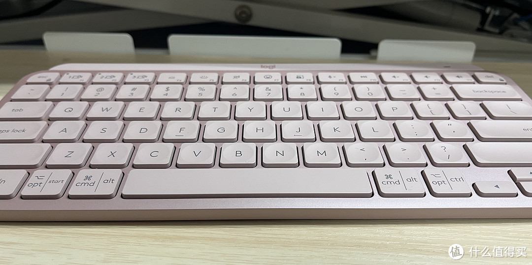 粉色的MX Keys mini