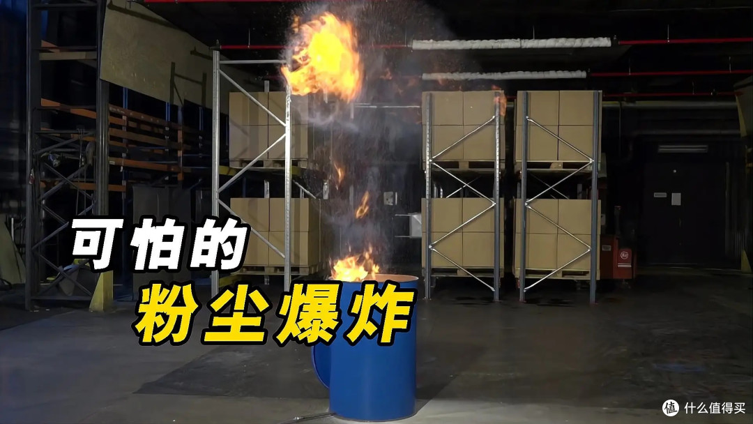不管用柴火还是燃气，灶台上千万别放这5种物品，可能会“要命”