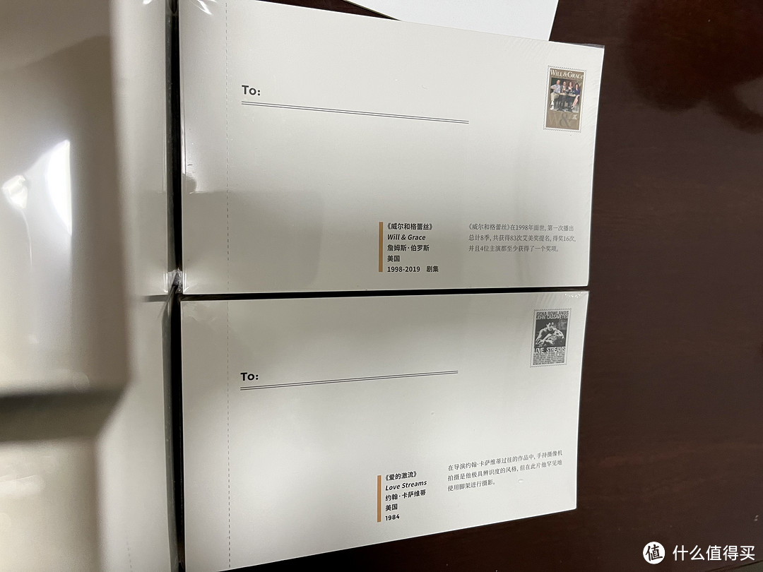 背面是明信片设计,还有电影短评