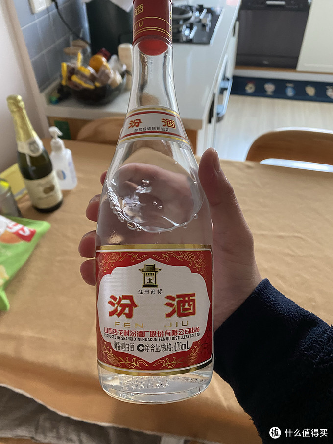 推荐一款好喝不上头的白酒-红盖玻汾