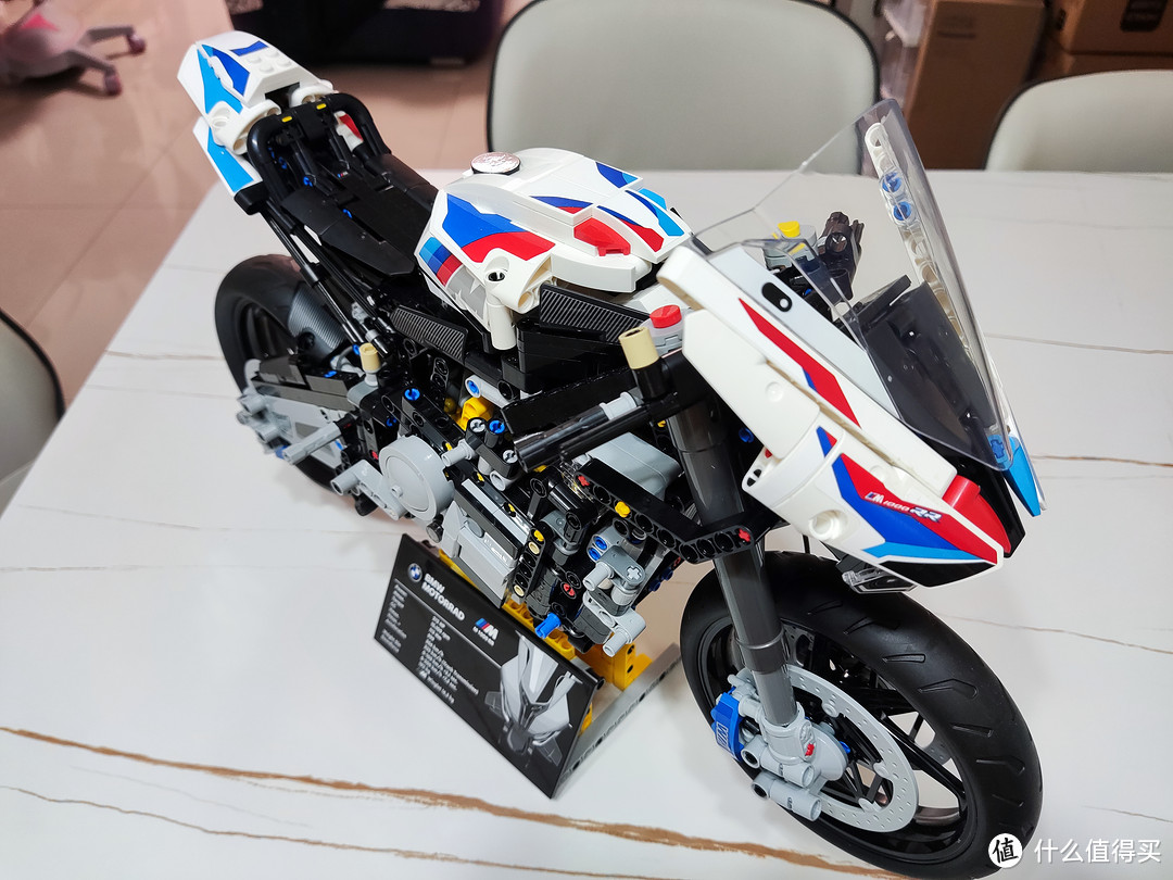 乐高拼拼乐之乐高42130宝马M1000 RR