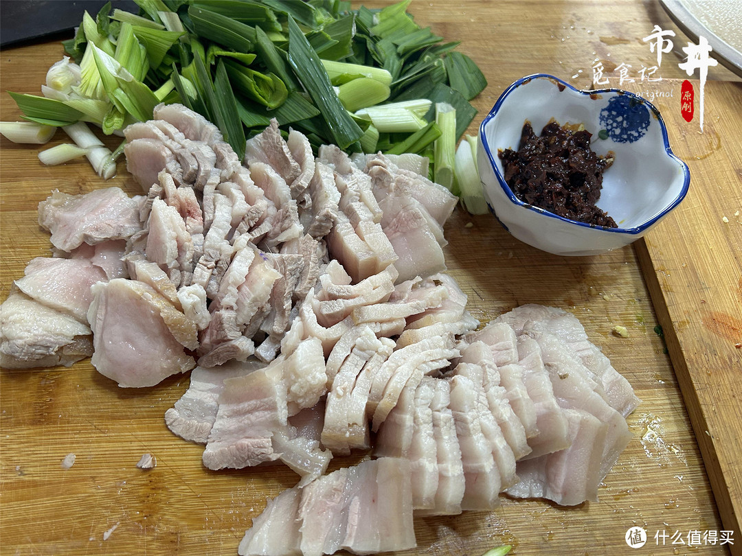 四川回锅肉的正宗做法，记住3个关键步骤，香浓不腻，太费米饭了