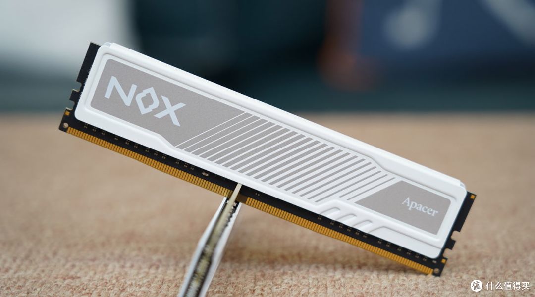 高颜值高性价比DDR4,宇瞻 NOX DDR4 3600 16G×2内存体验分享