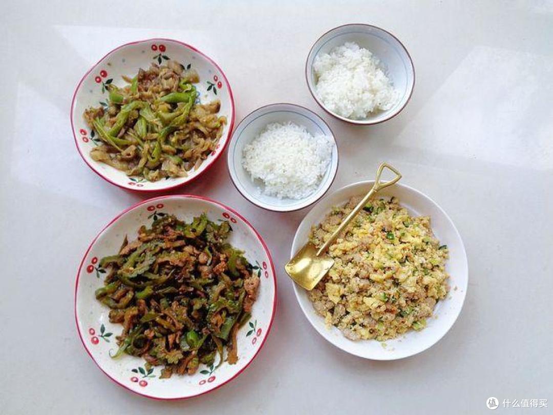 接地气的15天晚餐,被网友说成是“减肥餐”,你家晚餐怎么吃呢?