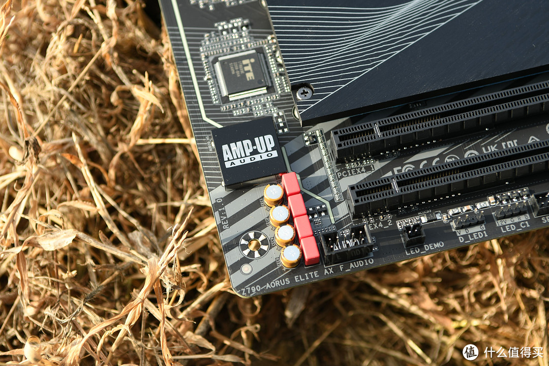 GO ELITE够给力！技嘉Z790小雕AX解锁DDR5真实性能