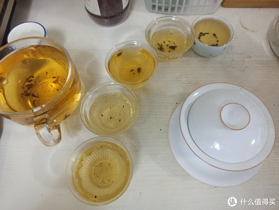 泡白茶饼是泡块状的还是掰成薄片状的泡？切实实践2