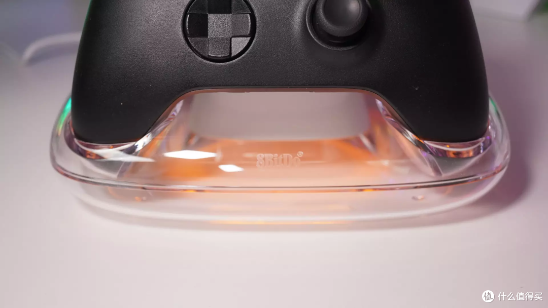 八位堂燃云 Xbox 双充底座开箱评测 兼容 Xbox One、Xbox Series X | S 手柄