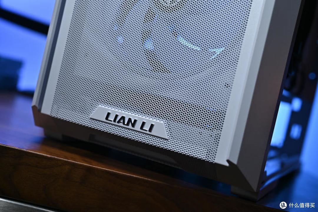 暗夜之蓝——联力 LANCOOL 216+SL120 V2+七彩虹Z790装机展示