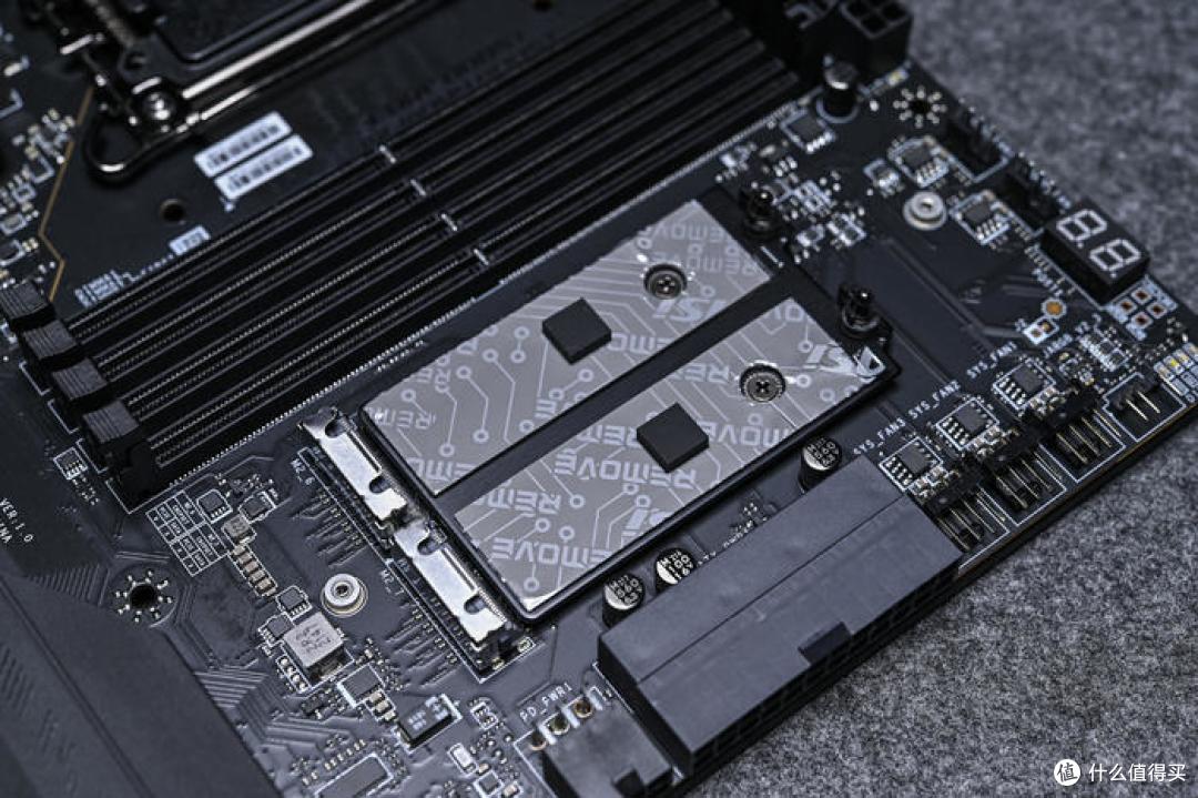 13900K顶级座驾——微星 MSI MEG Z790 GODLIKE 主板开箱简测