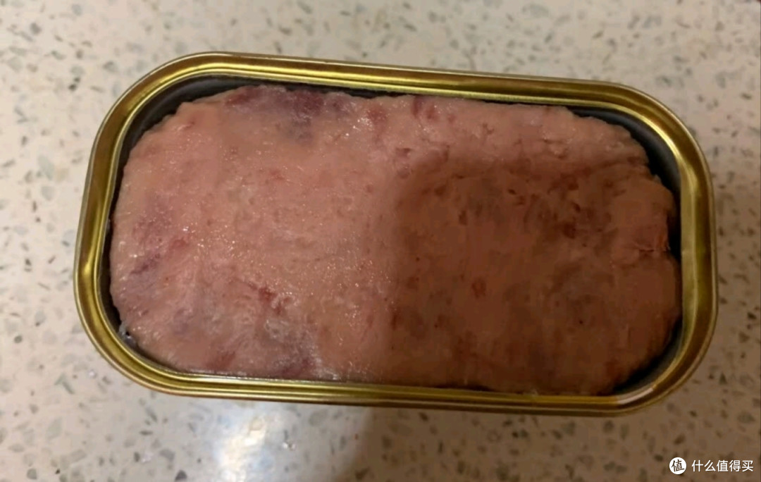 午餐肉罐头是家中常备应急食品