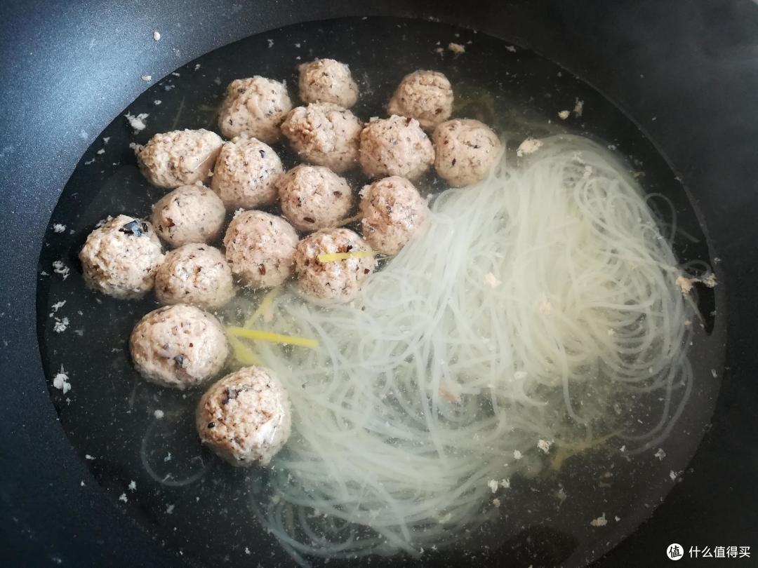 奔四女人的轻断食晚餐,营养美味又驱寒,邻居:跟着吃也能瘦