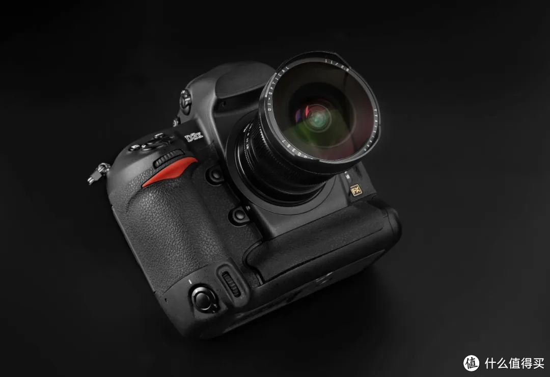 铭匠正式发布11mm F2.8 单反镜头