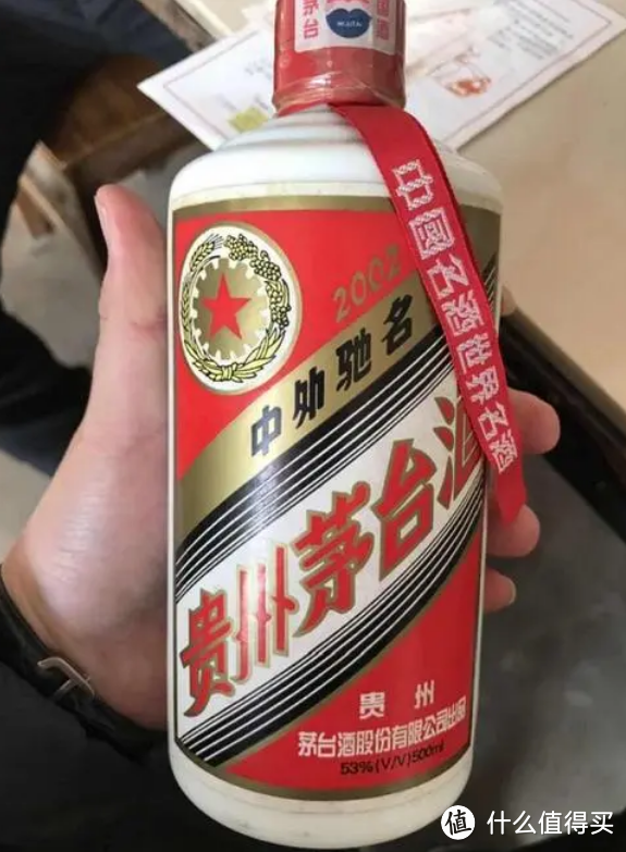 白酒贮藏条件一定要知道，不然茅台酒都放成臭水 