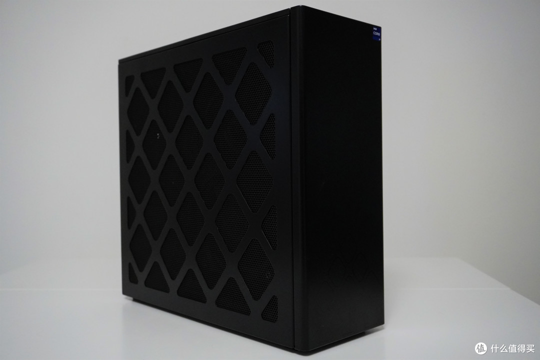 是工作站还是游戏准系统？怪兽级intel NUC 13 Extreme 猛禽峡谷体验评测