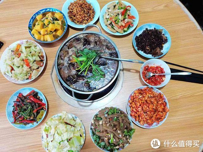 中秋节团圆饭，九道菜一个炖锅，接地气又好吃