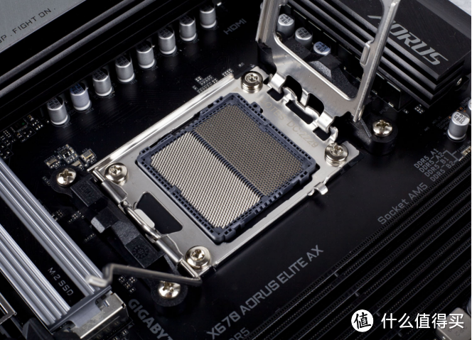 完美释放锐龙7000性能,技嘉小雕X670 AORUS ELITE AX主板实测
