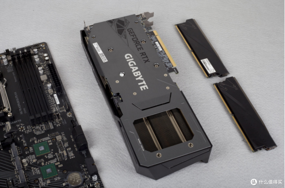 完美释放锐龙7000性能,技嘉小雕X670 AORUS ELITE AX主板实测