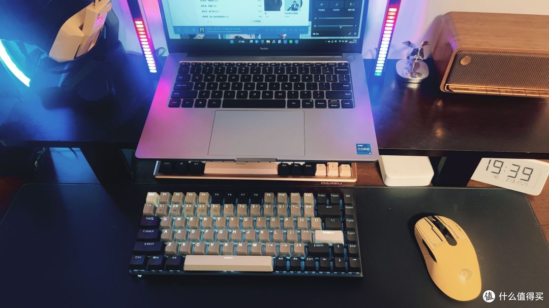 不到三百元的机械键盘，能用吗