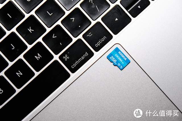 铠侠极至瞬速G2 microSD存储卡:快速流畅,原厂颗粒,高性价比