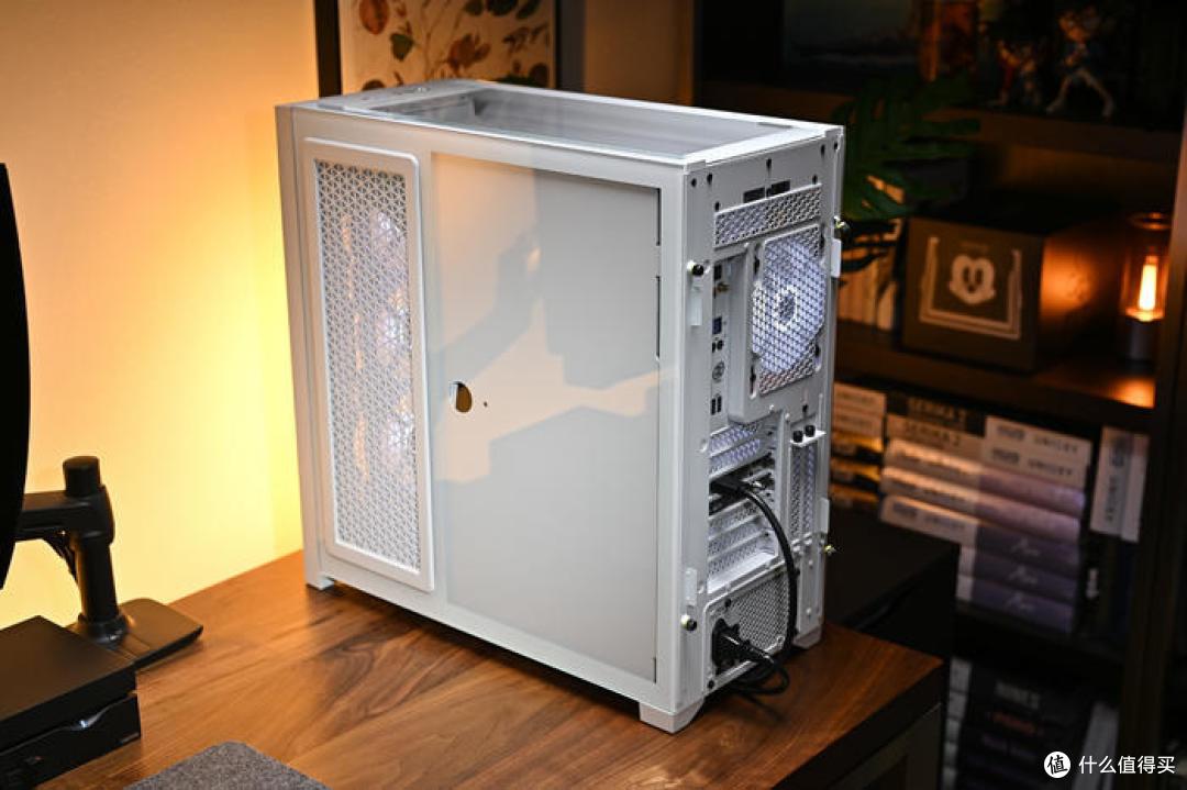 7950X+华擎X670E Taichi Carrara+海盗船白色全家桶装机展示