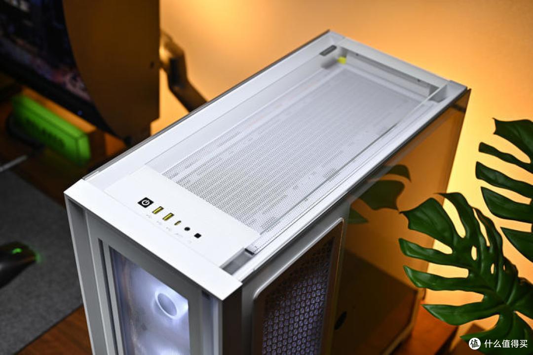 7950X+华擎X670E Taichi Carrara+海盗船白色全家桶装机展示