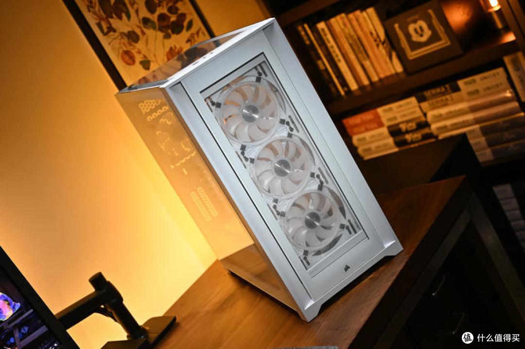 7950X+华擎X670E Taichi Carrara+海盗船白色全家桶装机展示