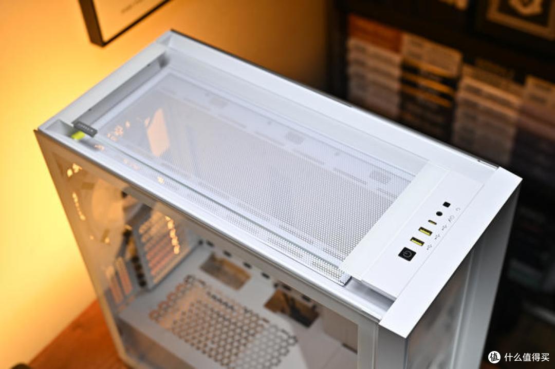 7950X+华擎X670E Taichi Carrara+海盗船白色全家桶装机展示