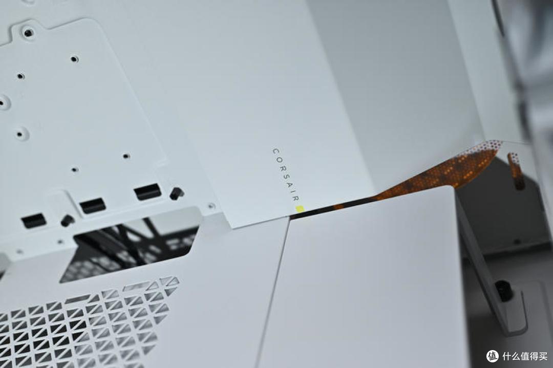 7950X+华擎X670E Taichi Carrara+海盗船白色全家桶装机展示