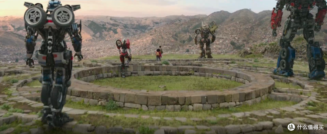 赛星小报社特刊:《超能勇士崛起》首部预告解析