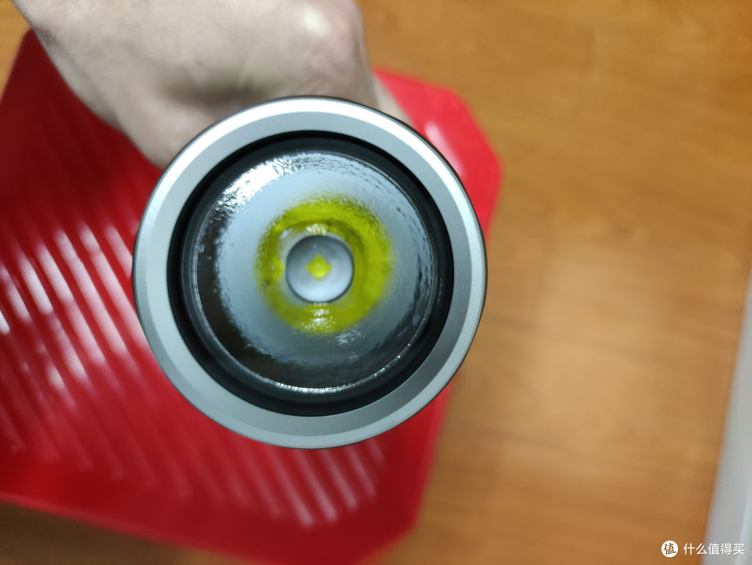 纳拓户外强光手电筒使用分享