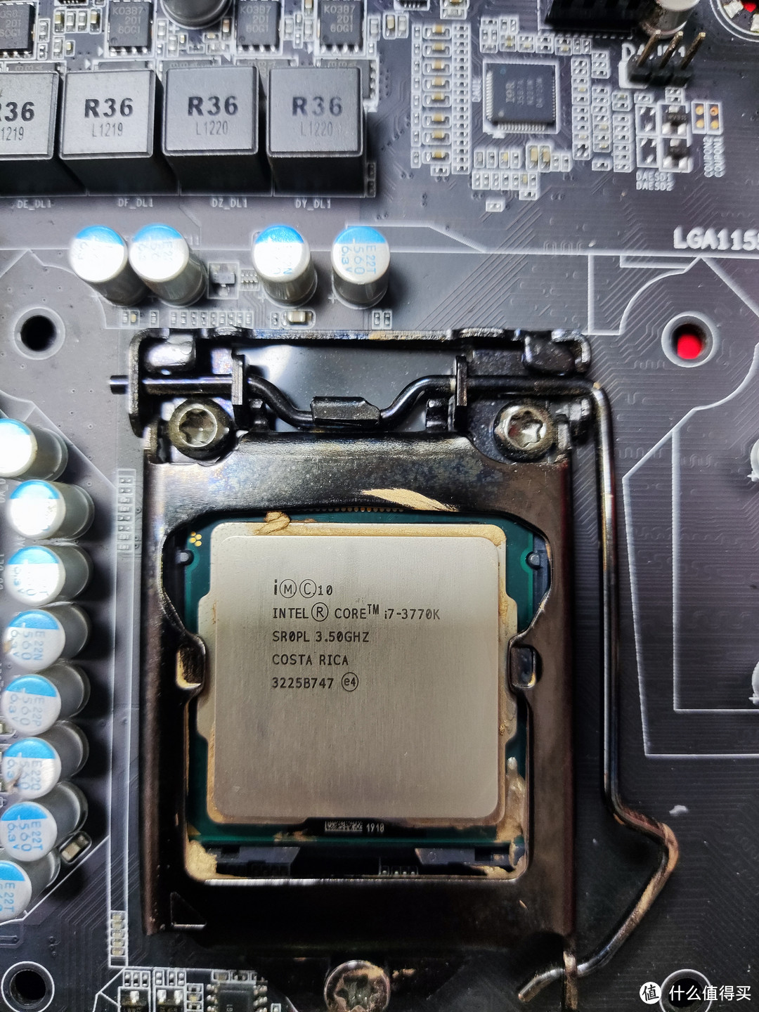 曾经的超频神U “i7 3770k”，现在还能卖400多，这么值钱？