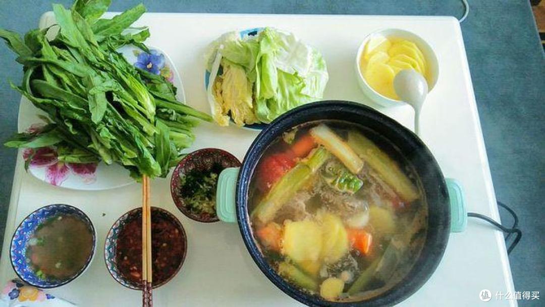 居家一日三餐，用有限食材变着花样吃，发朋友圈被点