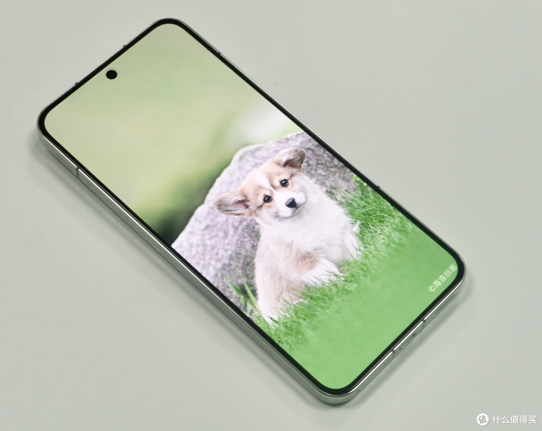 新品图赏:年度小屏旗舰,Xiaomi 13开箱