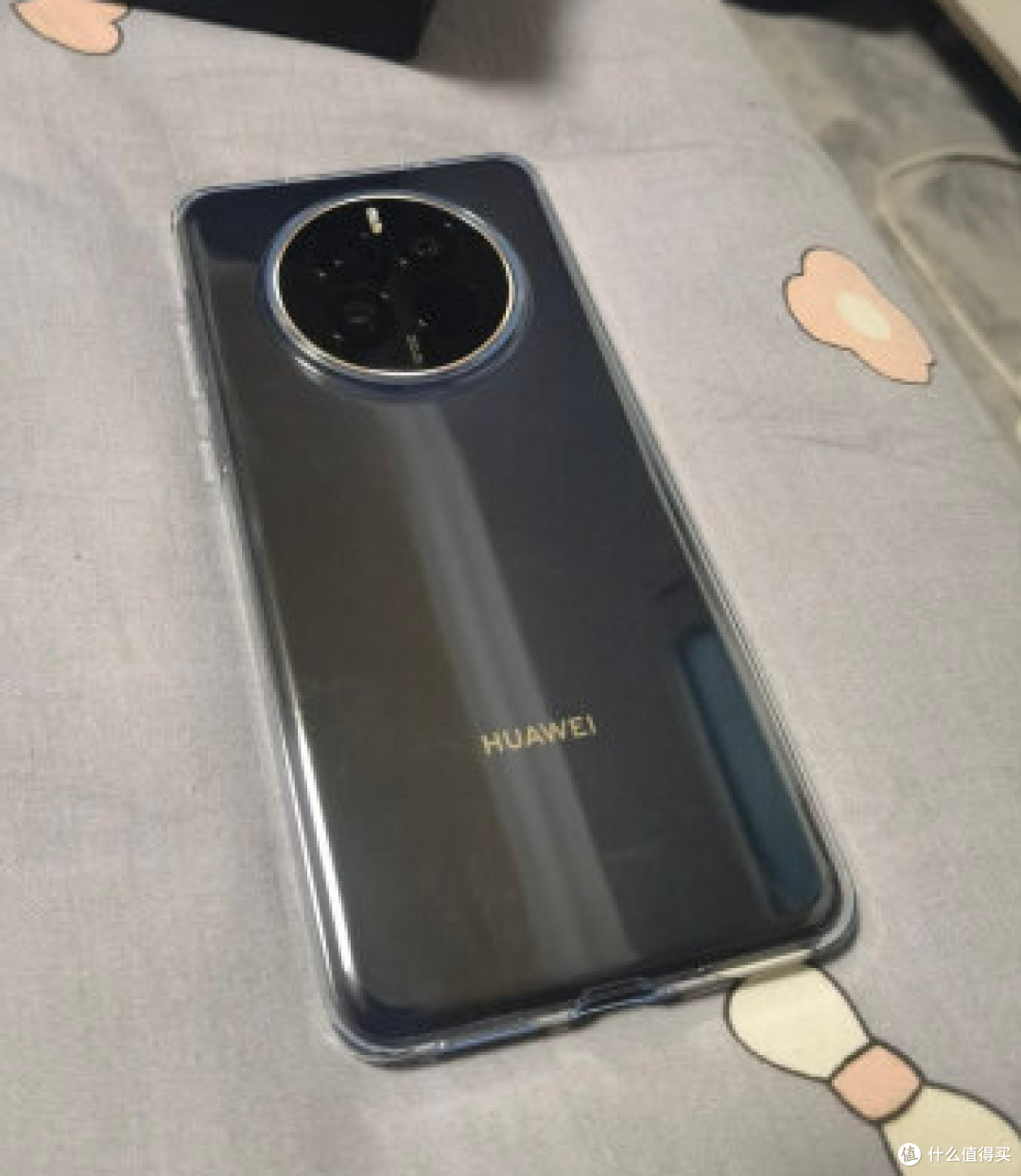 昆仑玻璃版跌至新低,华为Mate50降价了