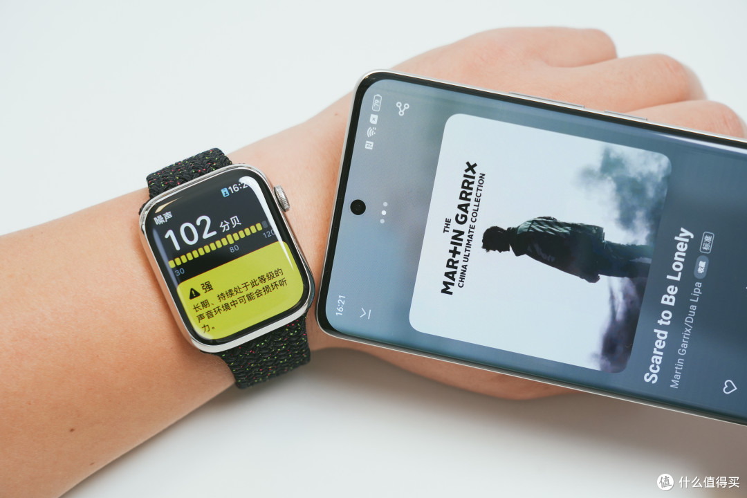 千元高颜值曲面屏手机的王者对决：真我10 Pro+ VS 荣耀X40对比体验