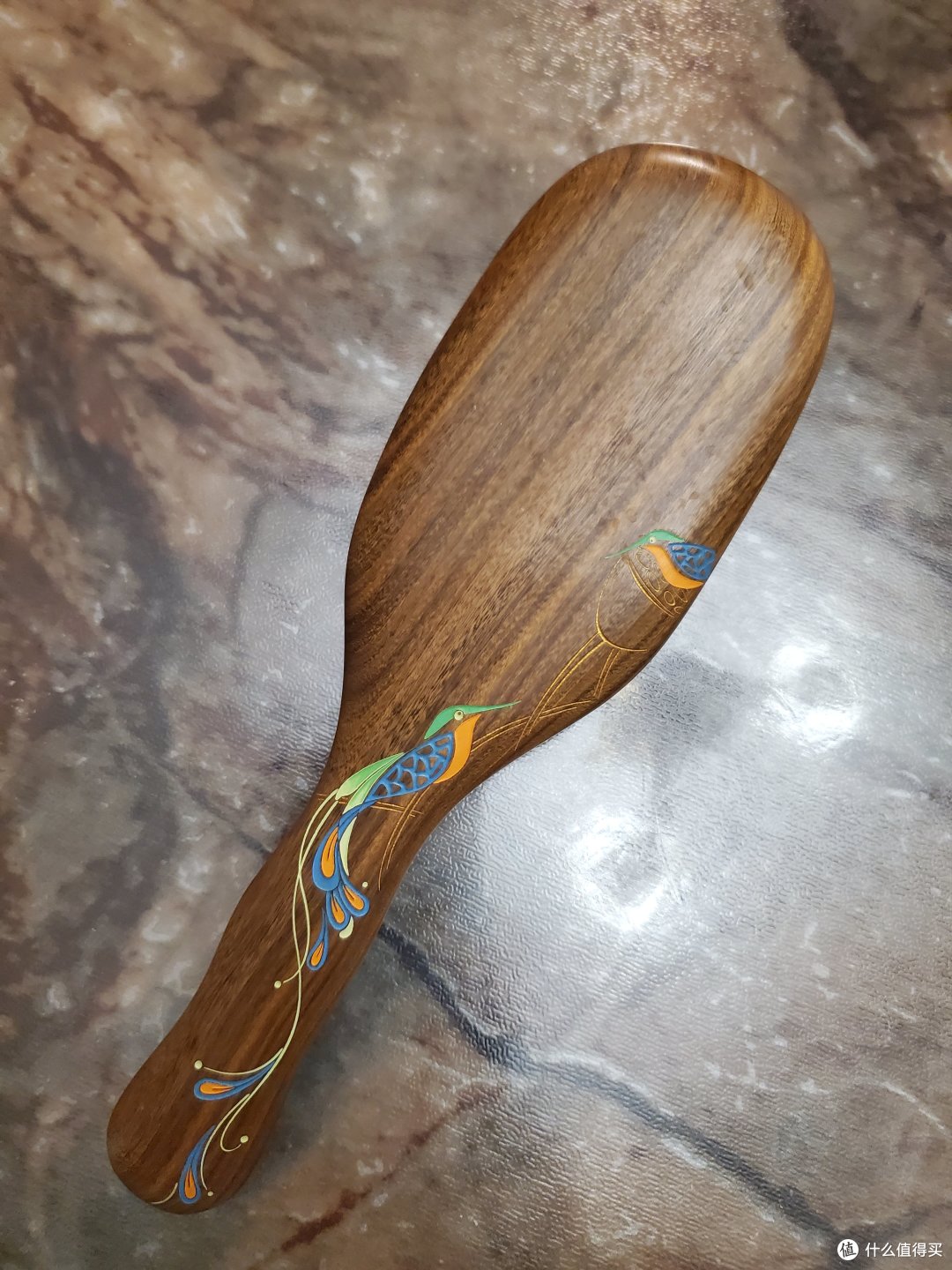 买了一把可以用一辈子的梳子