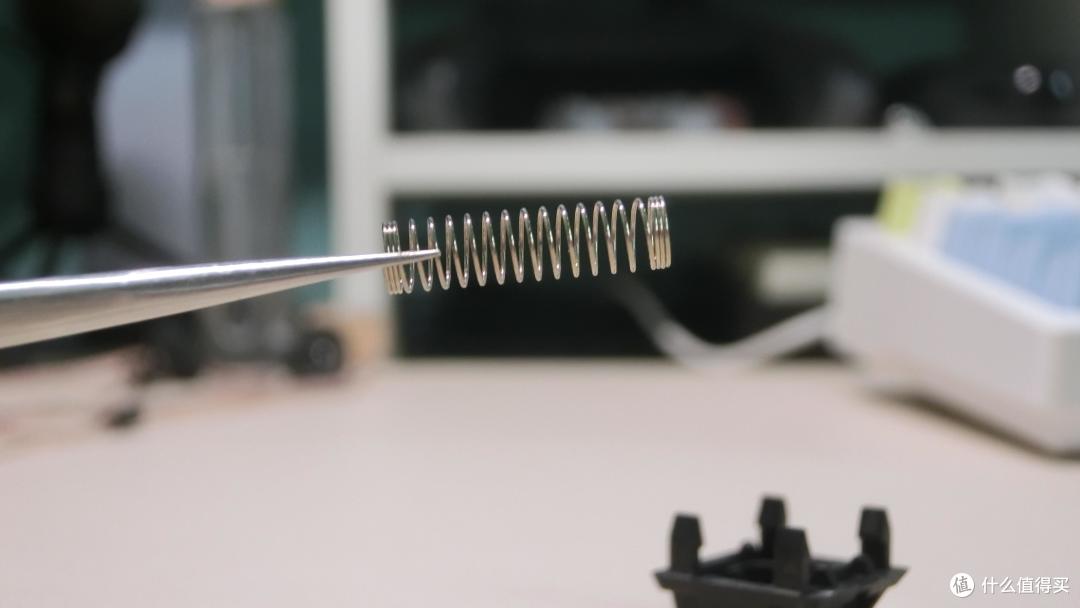 机械键盘轴体科普其一——常见轴体的组成结构