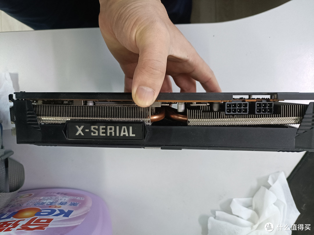 迪兰恒进RX5700xt X战将版清理卫生死角