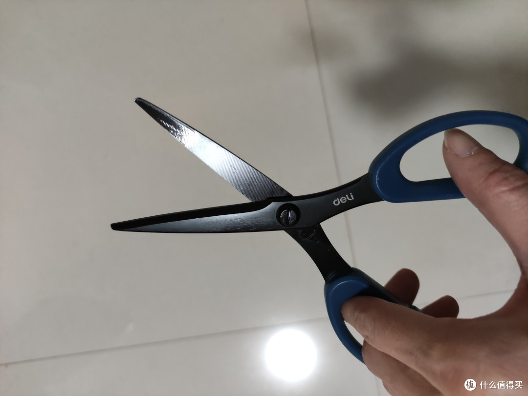 得力黑刃防锈剪刀分享