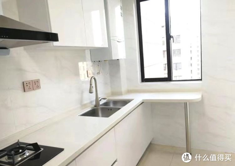 118㎡婚房装修,现代简约风格设计,家具还没入户,效果干净利索