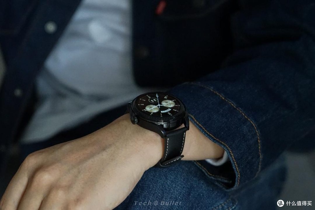 华为WATCH Buds的创新法：设计与体验双管齐下，实现1+1>2的体验
