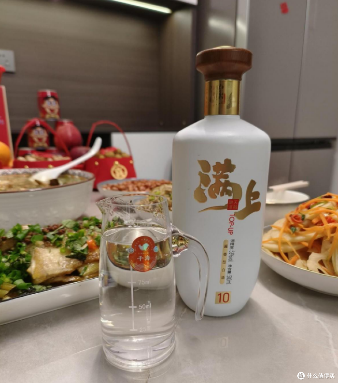 年过60的俩大爷，30年来天天喝酒，如今身体却截然不同，咋回事？